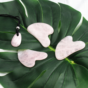 PARSA Beauty NATURE LOVE Gua Sha Massagestein Rosenquarz Beauty